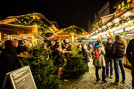 Beisammensein auf dem Weihnachtsmarkt Herne, Foto: Stadtmarketing Herne GmbH - Isabel Diekmann
