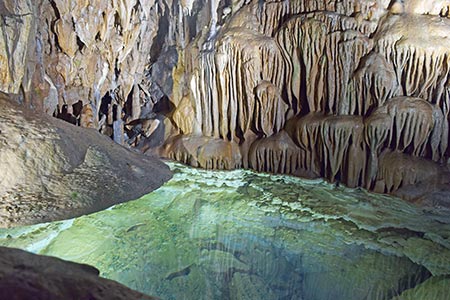 Dechenhöhle in Iserlohn, der Nixenteich, Foto: BF Dechenhöhle