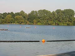 Baden in einem Natursee: der Großenbaumer See in Duisburg