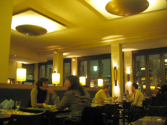 Der Livingroom in Bochum: Bar, Lounge und Nobelrestaurant in Einem