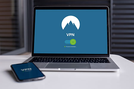 Tipps zur Nutzung eines VPNs auf Reisen, Foto: pixabay, StefanCoders